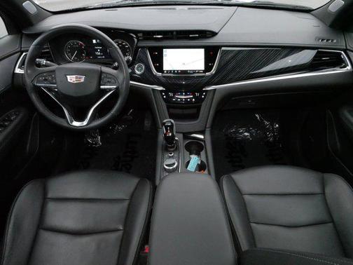 2024 Cadillac XT6 Premium Luxury AWD