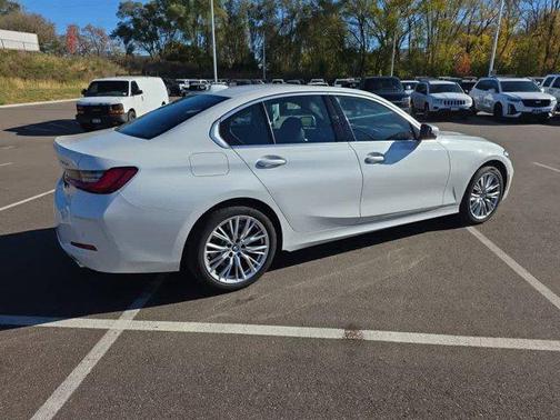 2024 BMW 330 xDrive