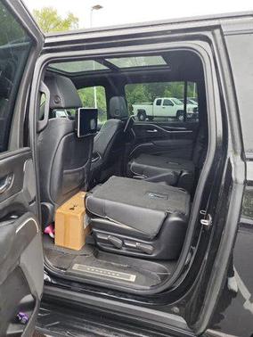 2022 Cadillac Escalade ESV Sport
