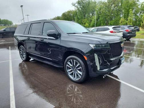 2022 Cadillac Escalade ESV Sport