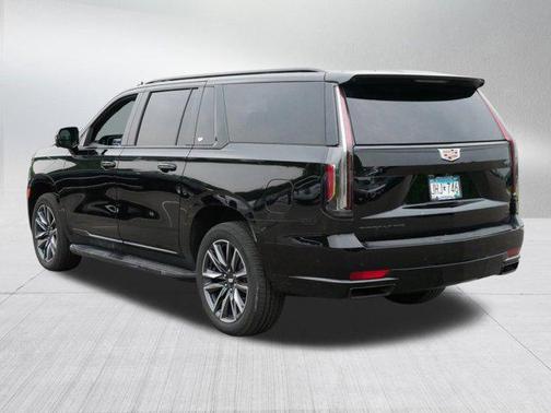 2022 Cadillac Escalade ESV Sport