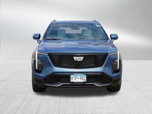 2025 Cadillac XT4 Sport