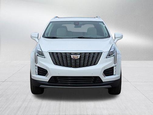 Crystal White Tricoat 2026 Cadillac XT5 Premium Luxury