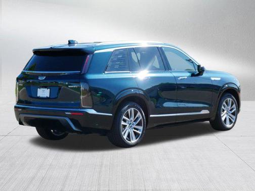 2026 Cadillac VISTIQ Luxury