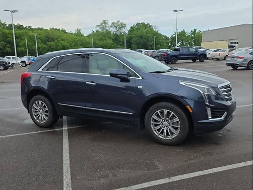 Harbor Blue Metallic 2018 Cadillac XT5 Luxury