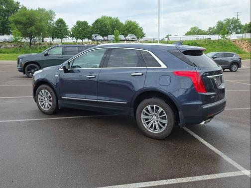 Harbor Blue Metallic 2018 Cadillac XT5 Luxury