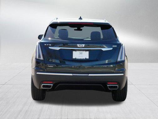 2025 Cadillac XT5 Sport