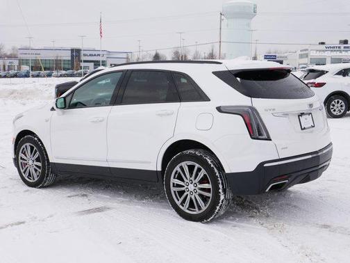 2024 Cadillac XT5 Sport
