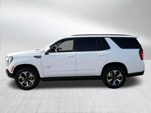 2025 GMC Yukon 4WD AT4