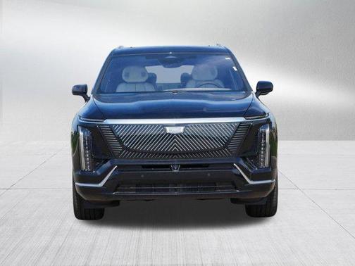 Stellar Black Metallic 2026 Cadillac VISTIQ Luxury