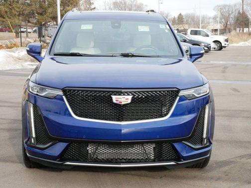 2025 Cadillac XT6 Sport AWD
