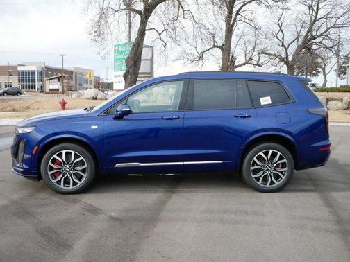 2025 Cadillac XT6 Sport AWD