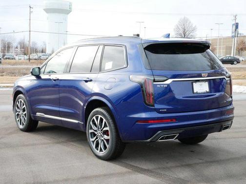 2025 Cadillac XT6 Sport AWD