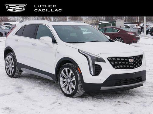 2022 Cadillac XT4 Premium Luxury