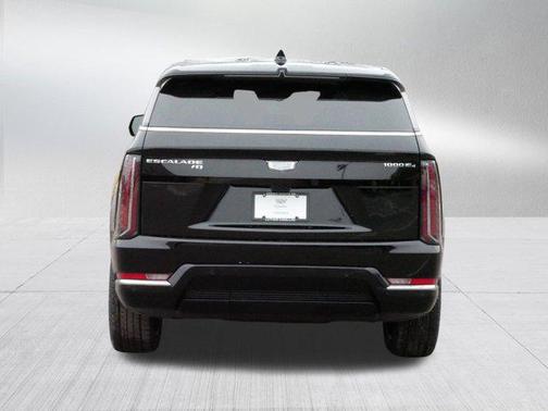 2025 Cadillac Escalade Luxury