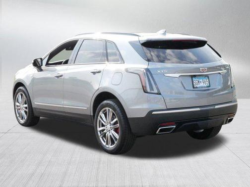 2025 Cadillac XT5 Sport