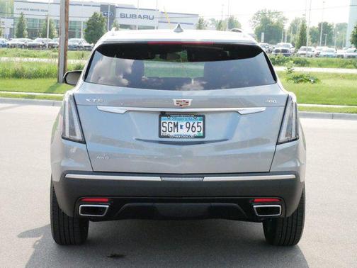 2025 Cadillac XT5 Sport