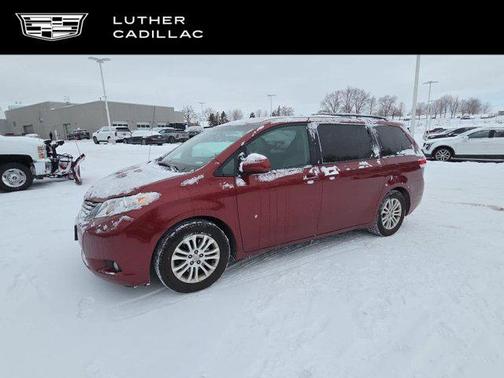 2012 Toyota Sienna XLE