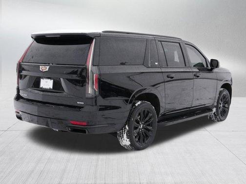 2023 Cadillac Escalade ESV Sport Platinum