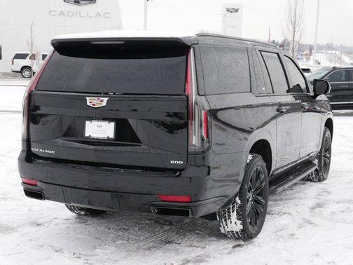 2023 Cadillac Escalade ESV Sport Platinum