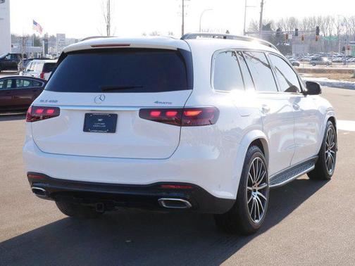 2024 Mercedes-Benz GLS 450 4MATIC