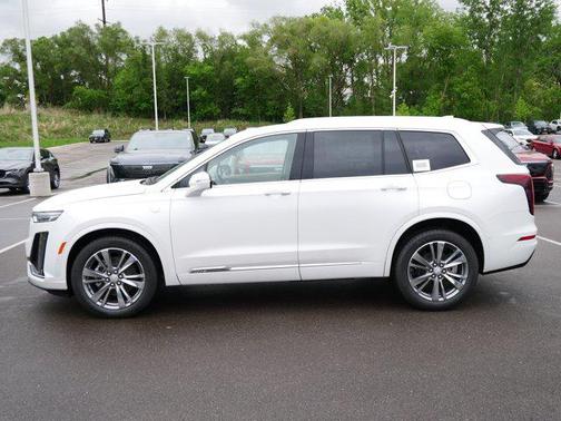 2025 Cadillac XT6 Premium Luxury AWD