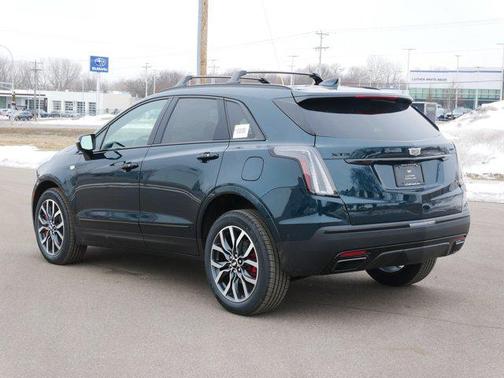2026 Cadillac XT5 Sport