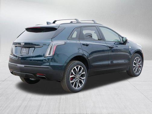 2026 Cadillac XT5 Sport