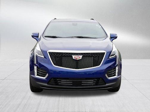 2025 Cadillac XT5 Sport