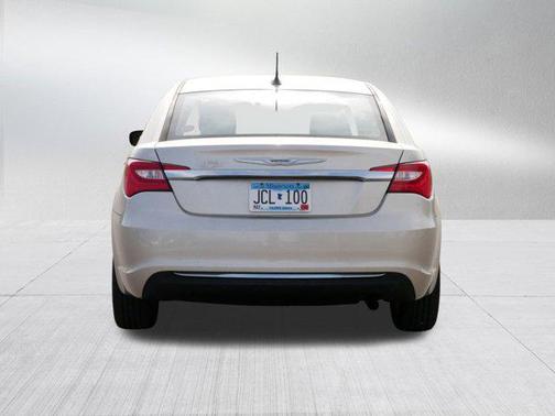 2013 Chrysler 200 Touring