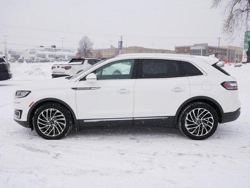 2020 Lincoln Nautilus Reserve