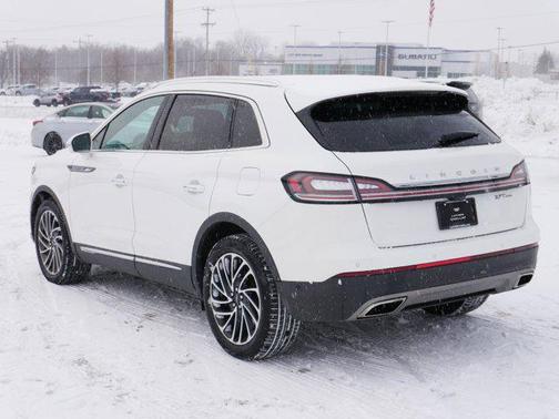 2020 Lincoln Nautilus Reserve