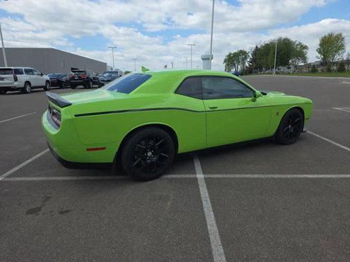 Sublime Pearl Coat 2015 Dodge Challenger R/T Scat Pack