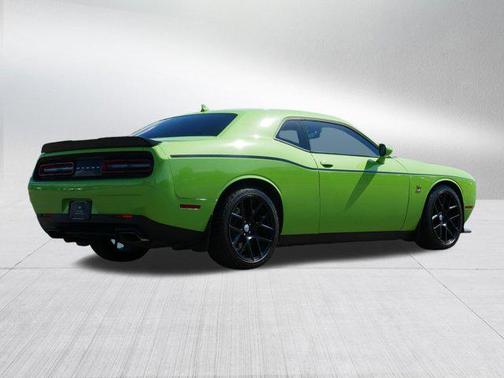 Sublime Pearl Coat 2015 Dodge Challenger R/T Scat Pack