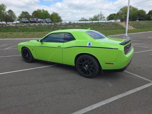 Sublime Pearl Coat 2015 Dodge Challenger R/T Scat Pack