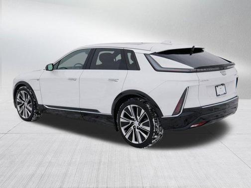 2024 Cadillac LYRIQ Luxury