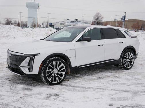 2024 Cadillac LYRIQ Luxury