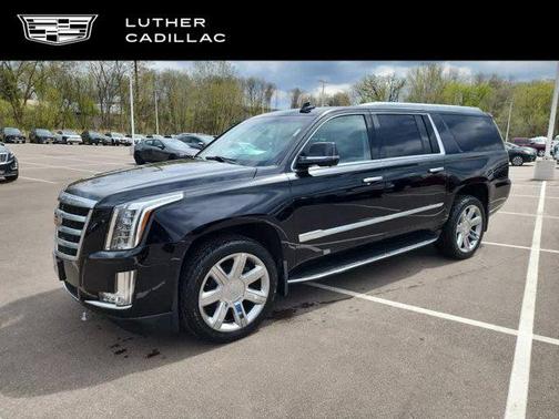 2017 Cadillac Escalade ESV Luxury