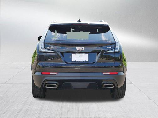 2022 Cadillac XT4 Sport
