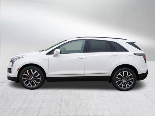 2025 Cadillac XT5 Sport