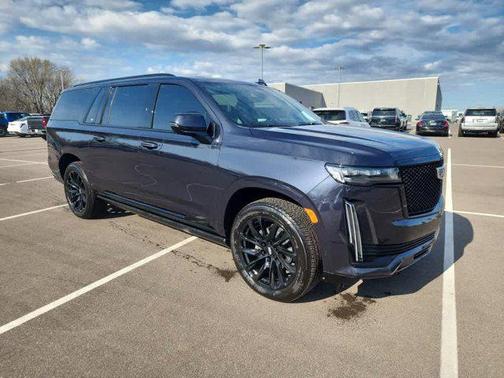 2024 Cadillac Escalade ESV Sport Platinum