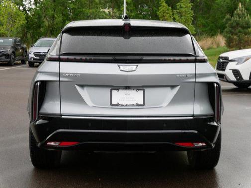 2024 Cadillac LYRIQ Luxury w/1SE