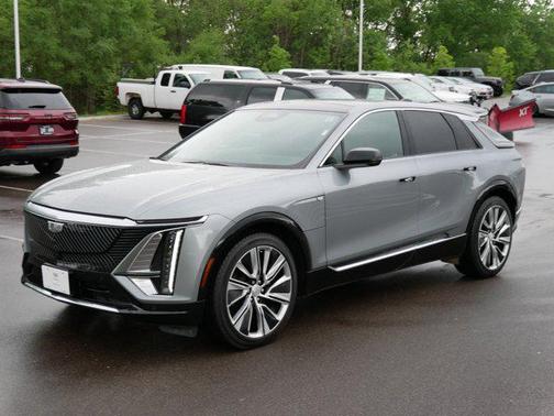 2024 Cadillac LYRIQ Luxury w/1SE
