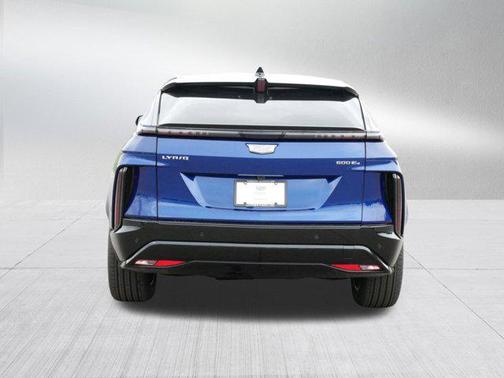 2025 Cadillac LYRIQ Sport