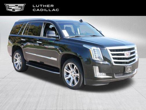 2017 Cadillac Escalade Luxury