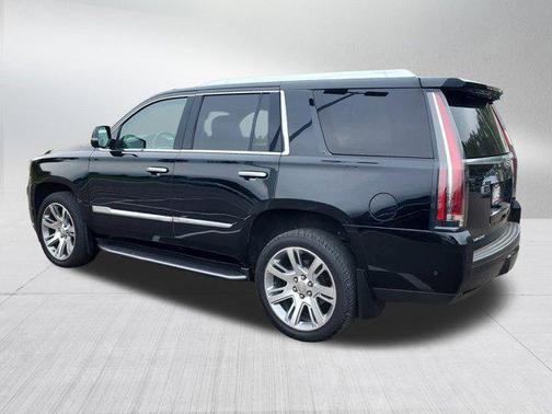 2017 Cadillac Escalade Luxury