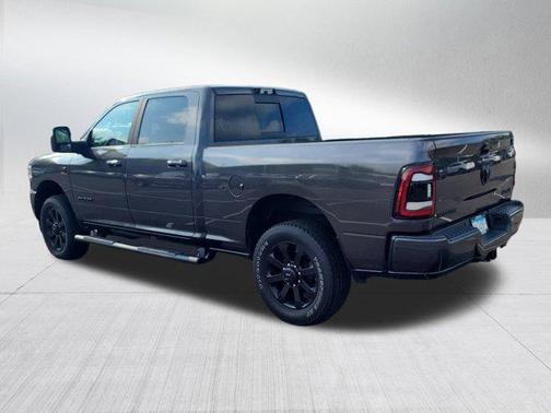 2024 RAM 3500 Laramie Crew Cab 4x4 6'4' Box