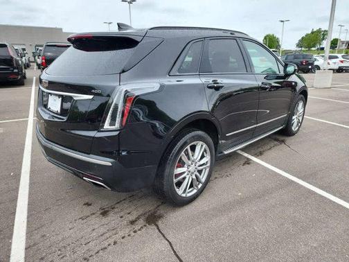 2023 Cadillac XT5 Sport