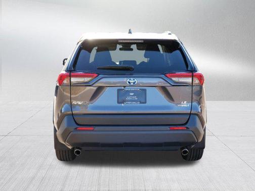2023 Toyota RAV4 Hybrid LE