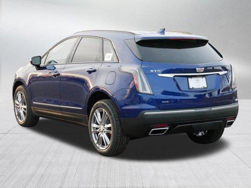 2025 Cadillac XT5 Sport